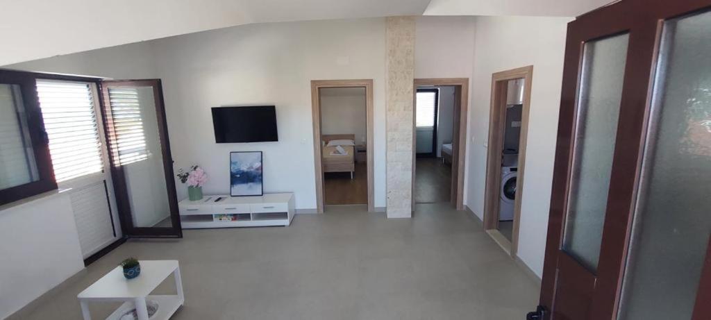 Apartments Boljat Трогир Екстериор снимка